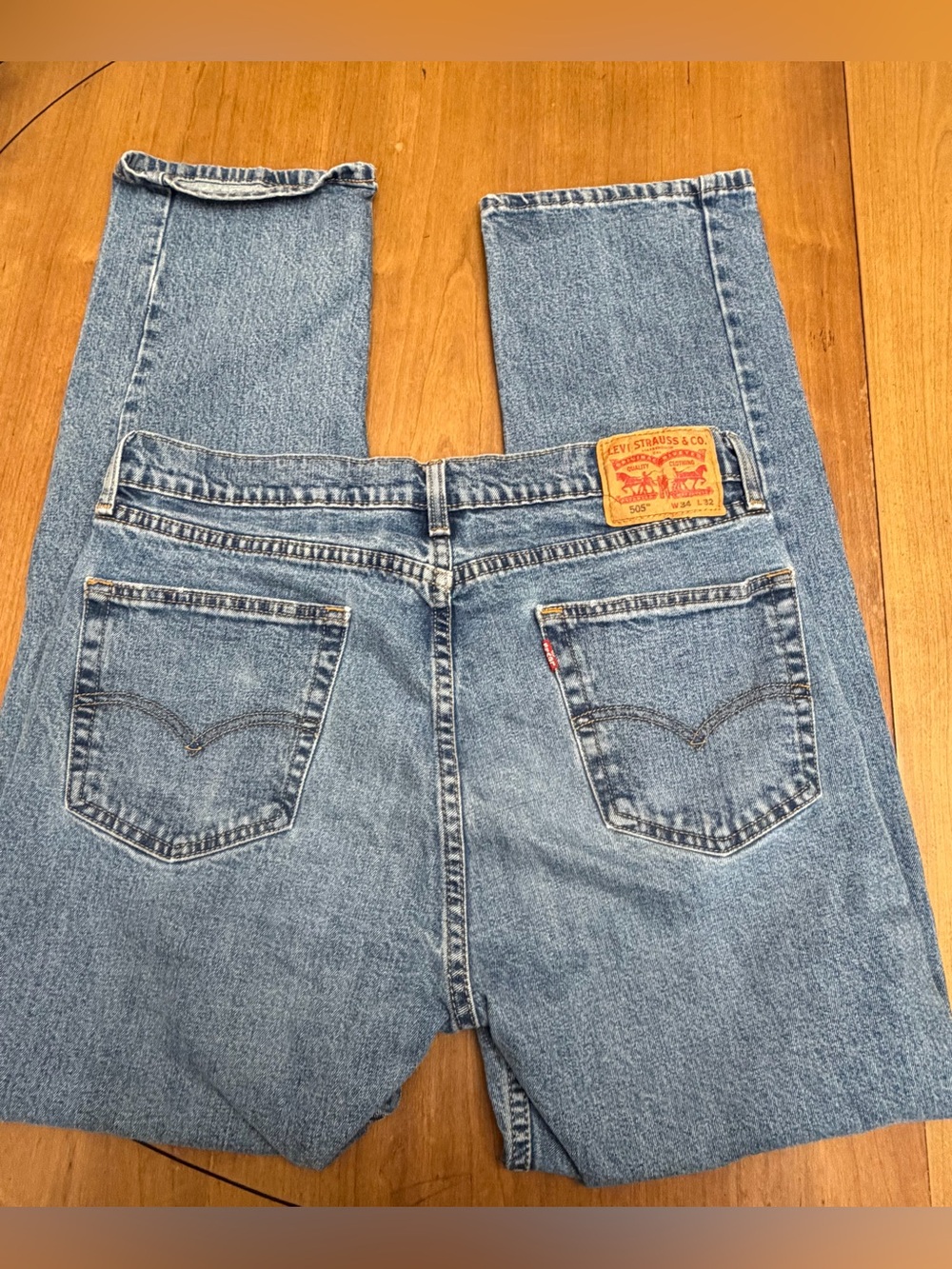 Levi's 505 Regular Fit Lightwash Straight Jeans 34x32 | Dadcore Gorpcore Western
